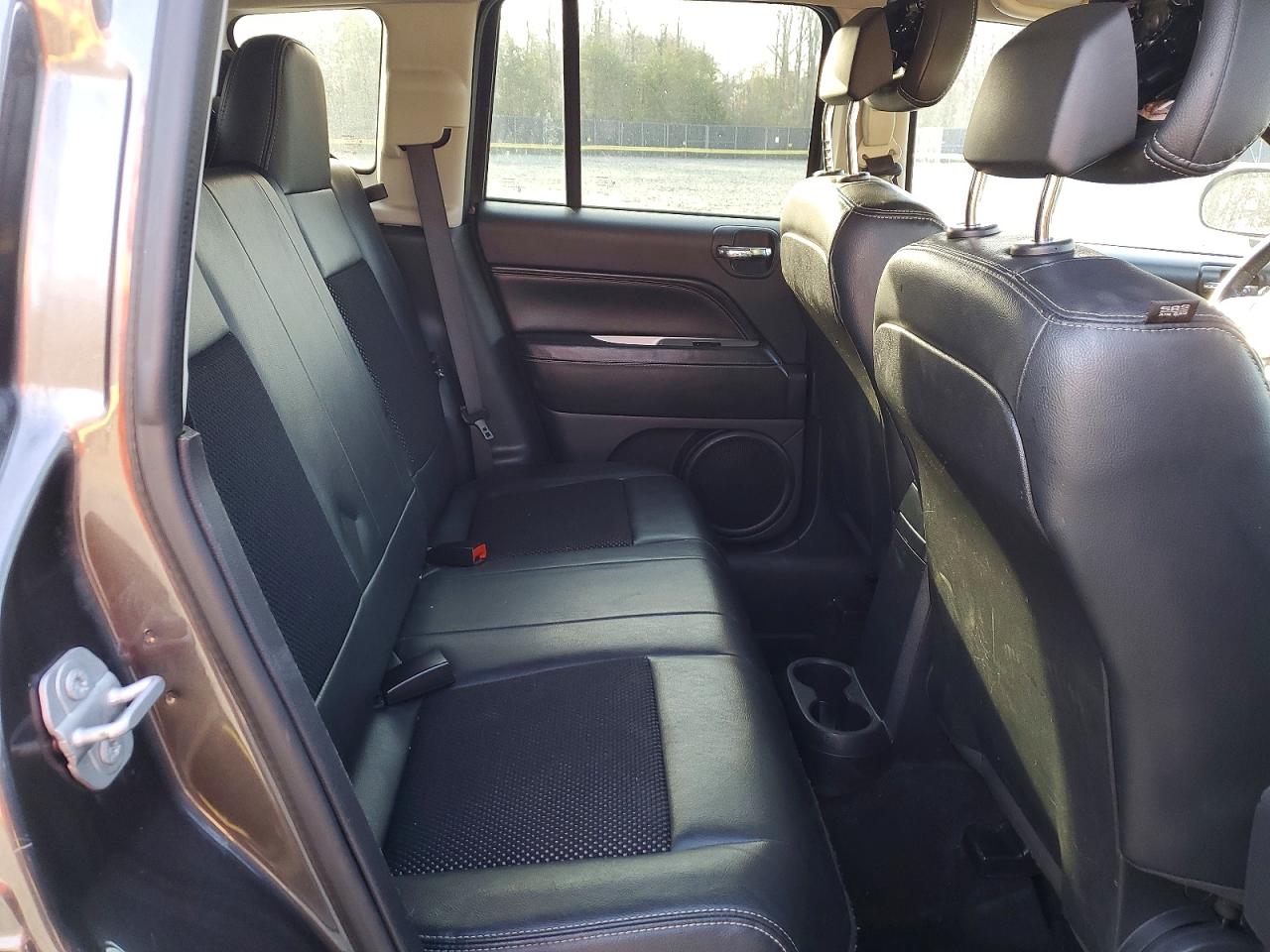 2016 JEEP COMPASS LATITUDE photo 10