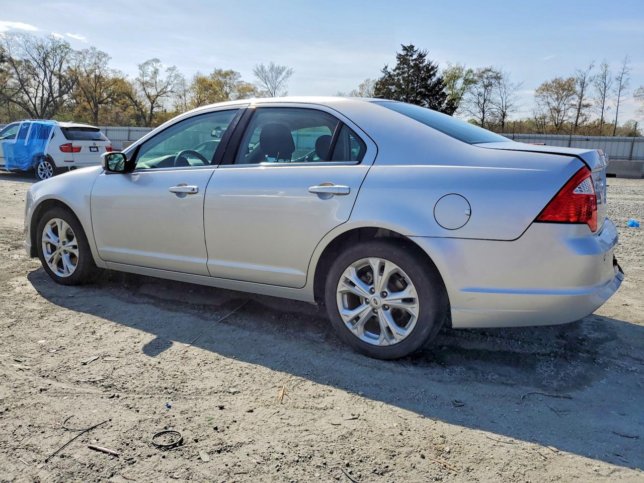 2012 FORD FUSION SE photo 3