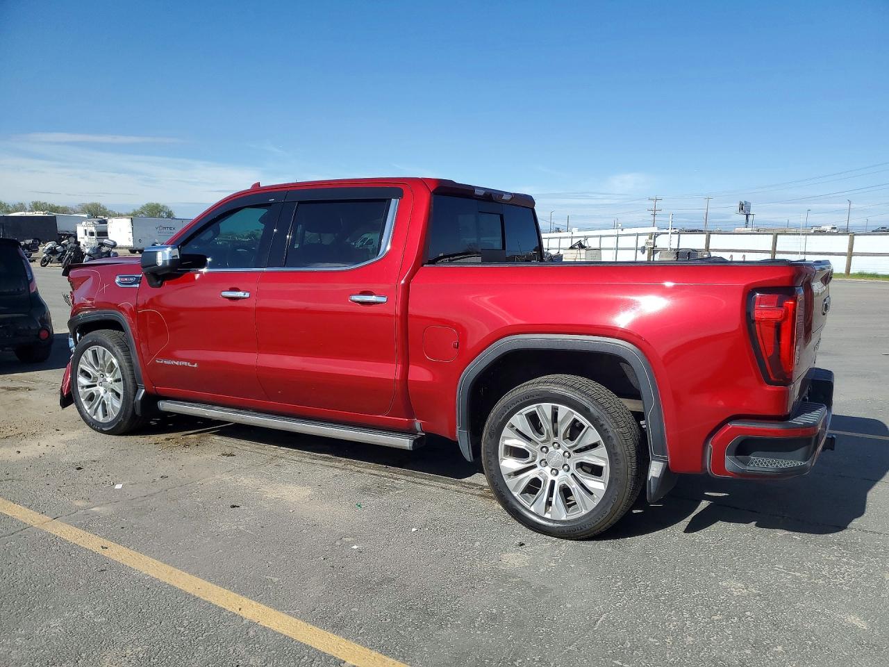2020 GMC SIERRA K1500 DENALI photo 2