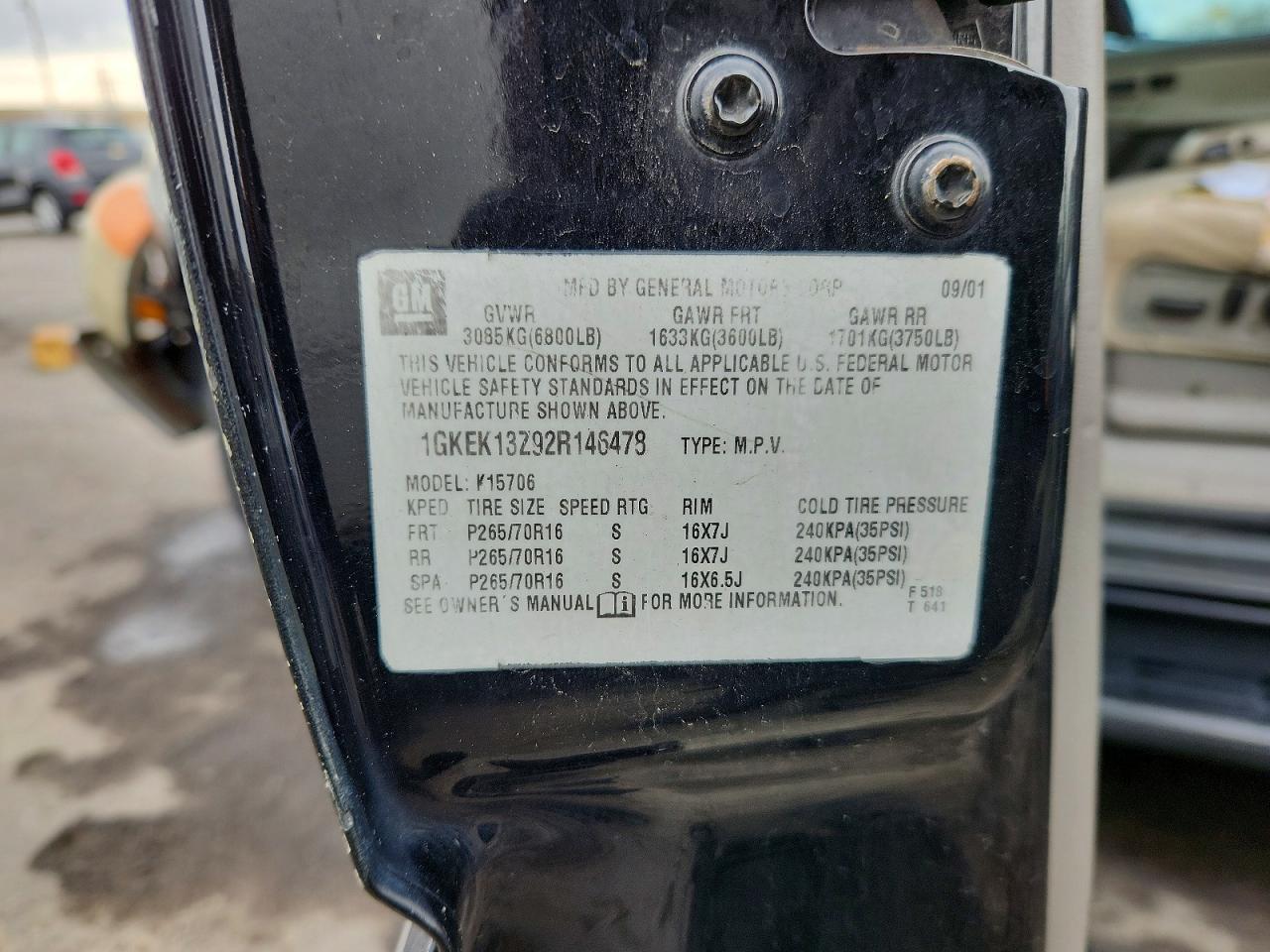 2002 GMC YUKON photo 40