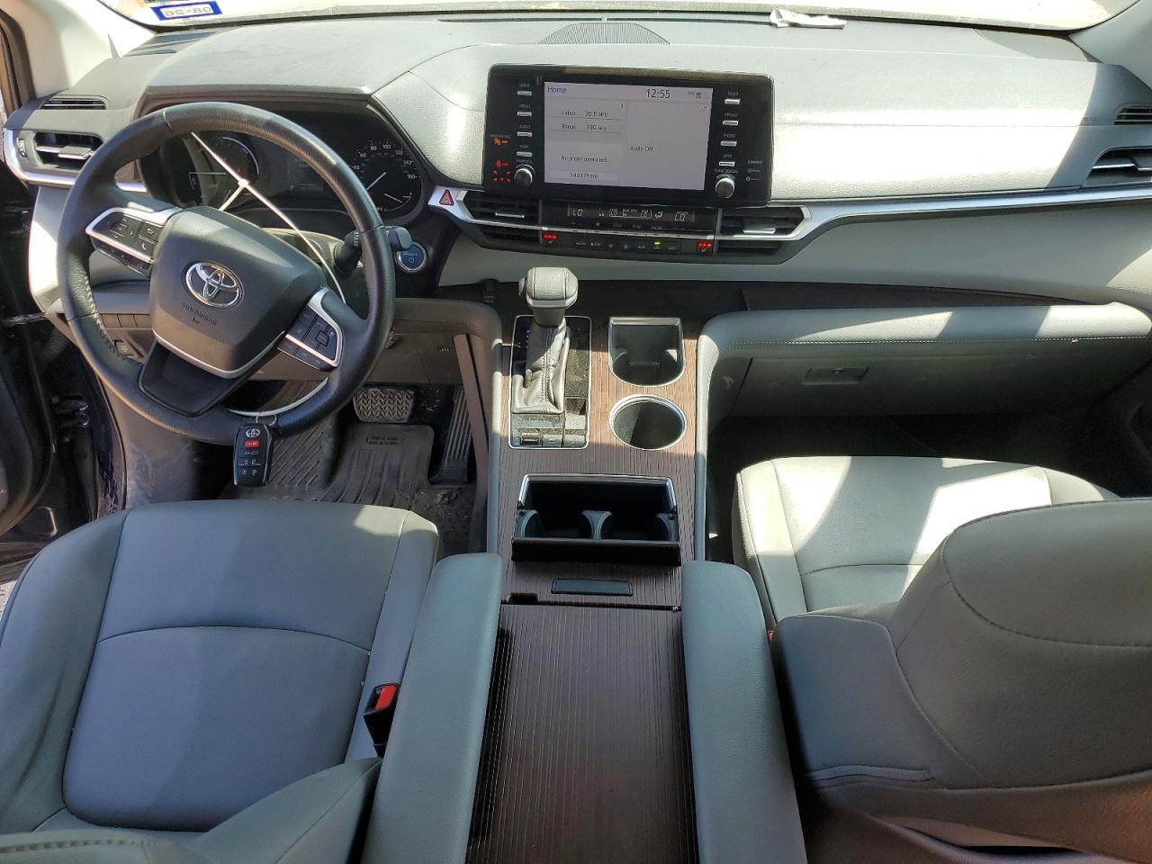 2021 TOYOTA SIENNA XLE 7-PASSENGER photo 15