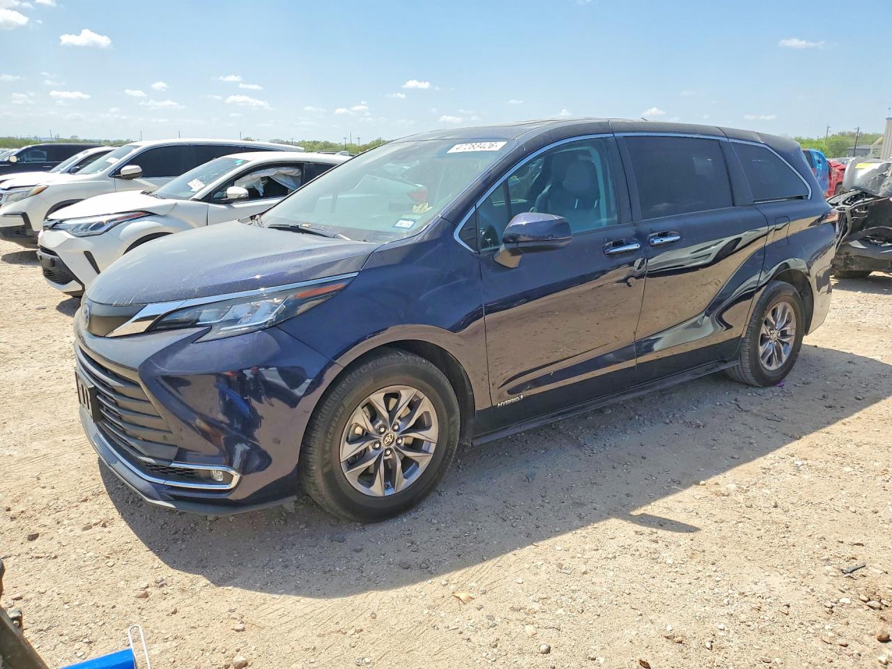 2021 TOYOTA SIENNA
