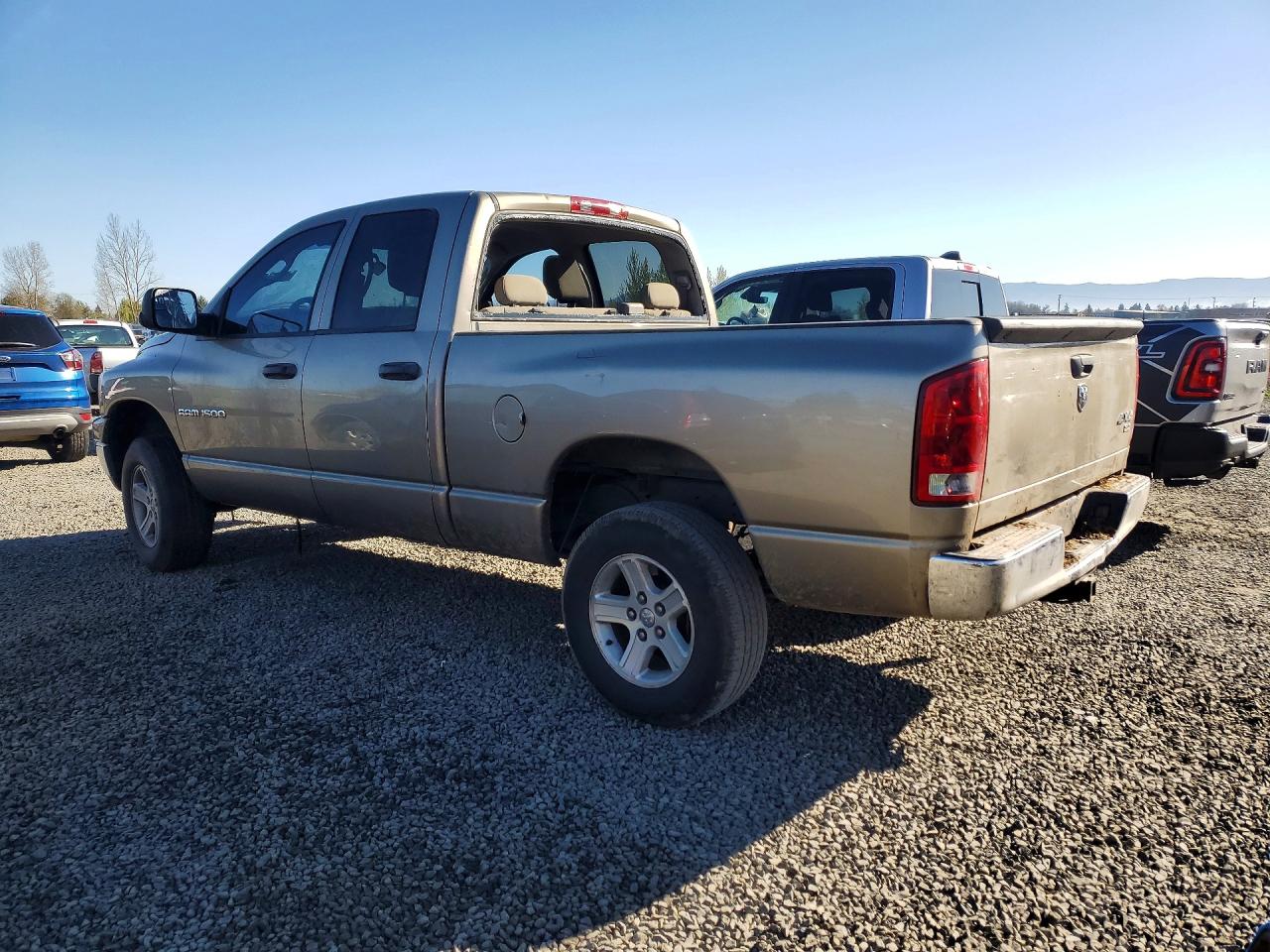 2006 DODGE RAM 1500 ST photo 3