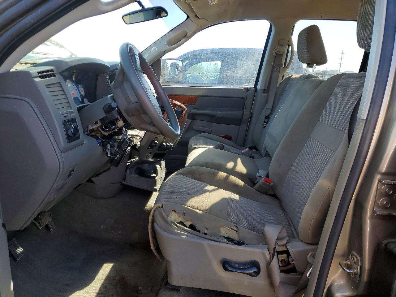 2006 DODGE RAM 1500 ST photo 13