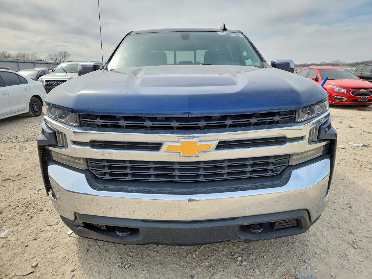 2020 CHEVROLET SILVERADO K1500 LT photo 5