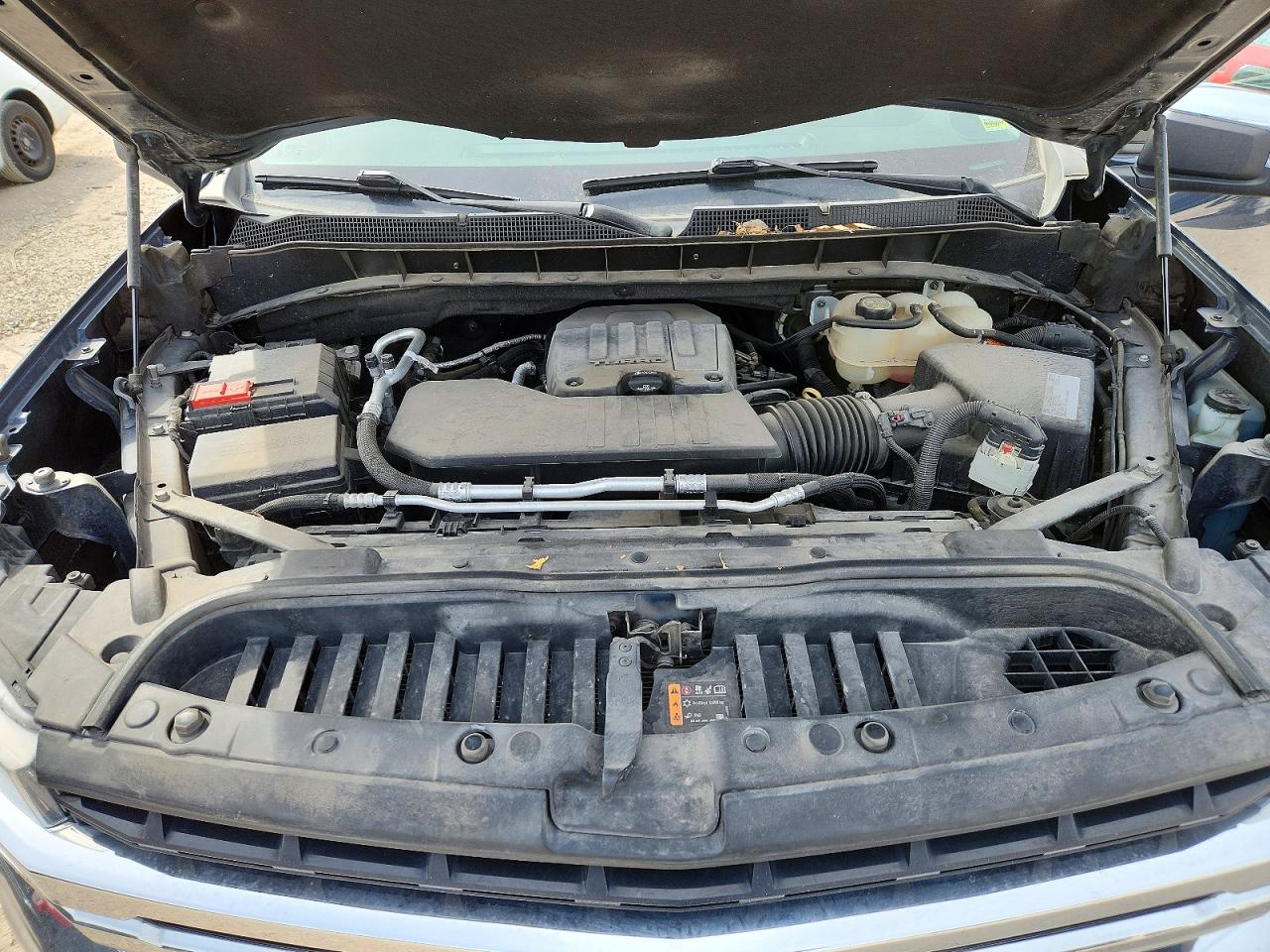 2020 CHEVROLET SILVERADO K1500 LT photo 11
