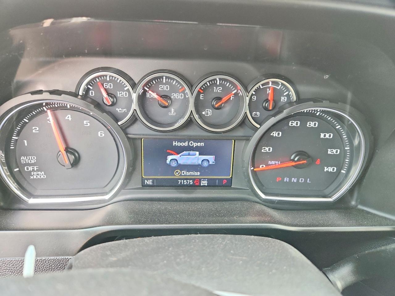 2020 CHEVROLET SILVERADO K1500 LT photo 9