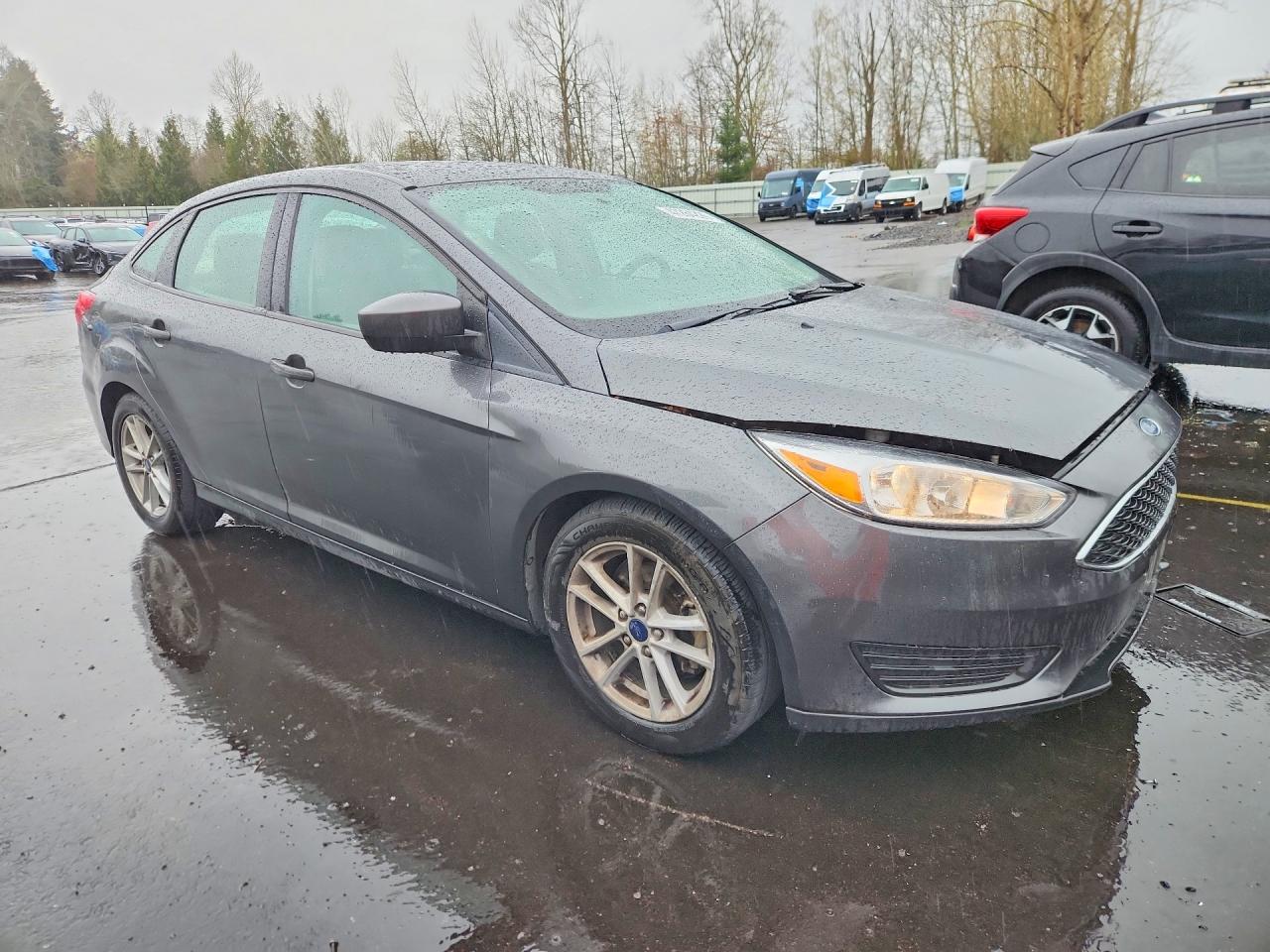 2018 FORD FOCUS SE photo 4
