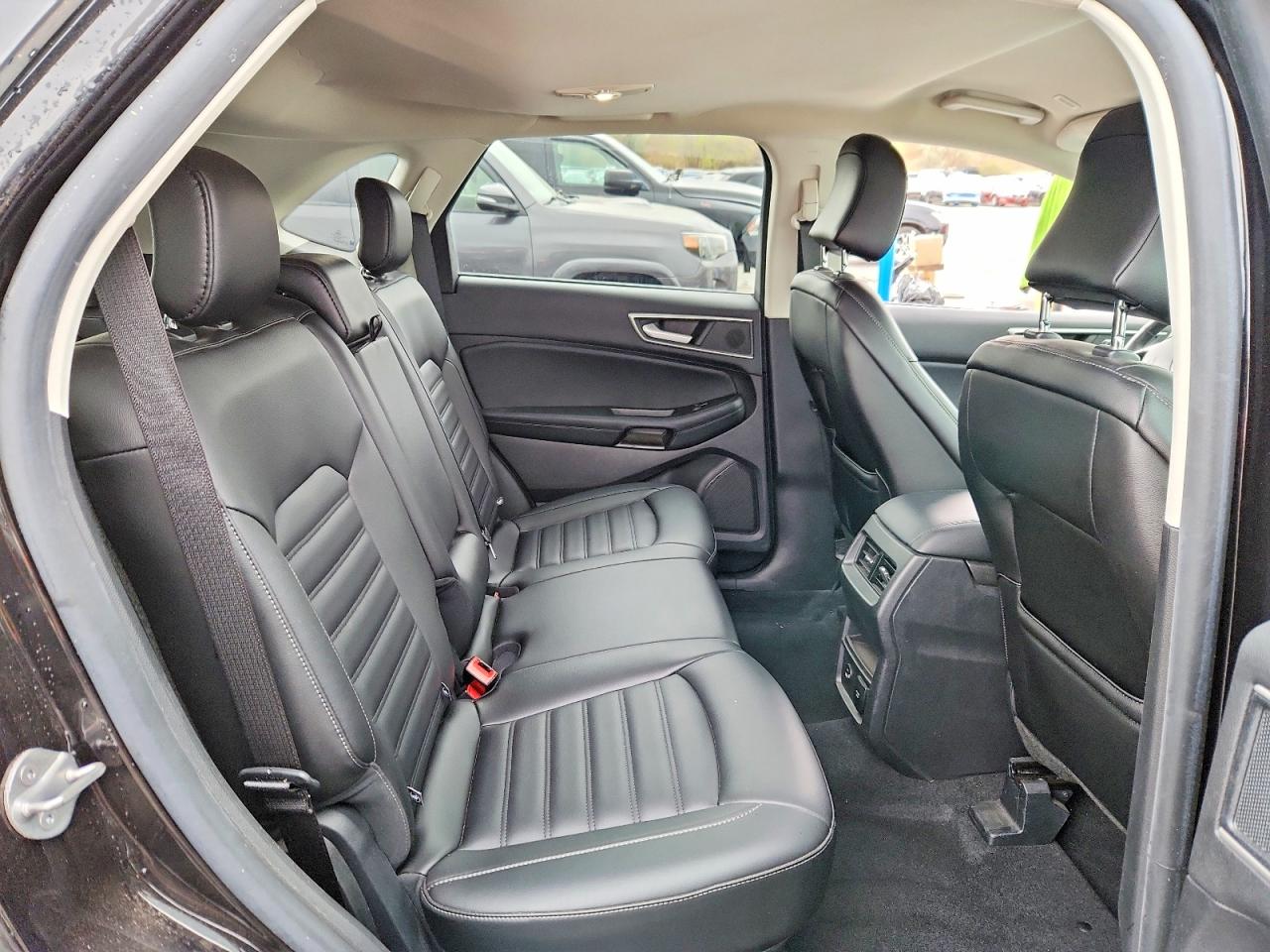 2021 FORD EDGE SEL photo 31