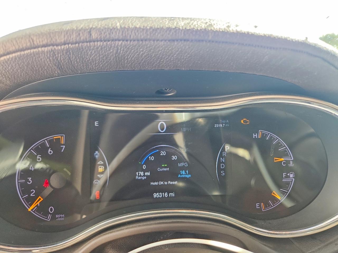 2015 JEEP GRAND CHEROKEE OVERLAND photo 25