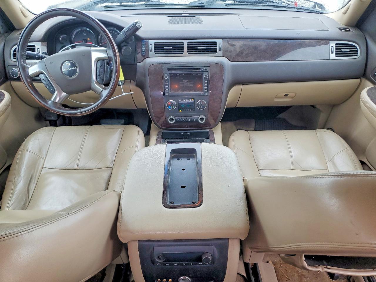 2007 GMC NEW SIERRA DENALI photo 15