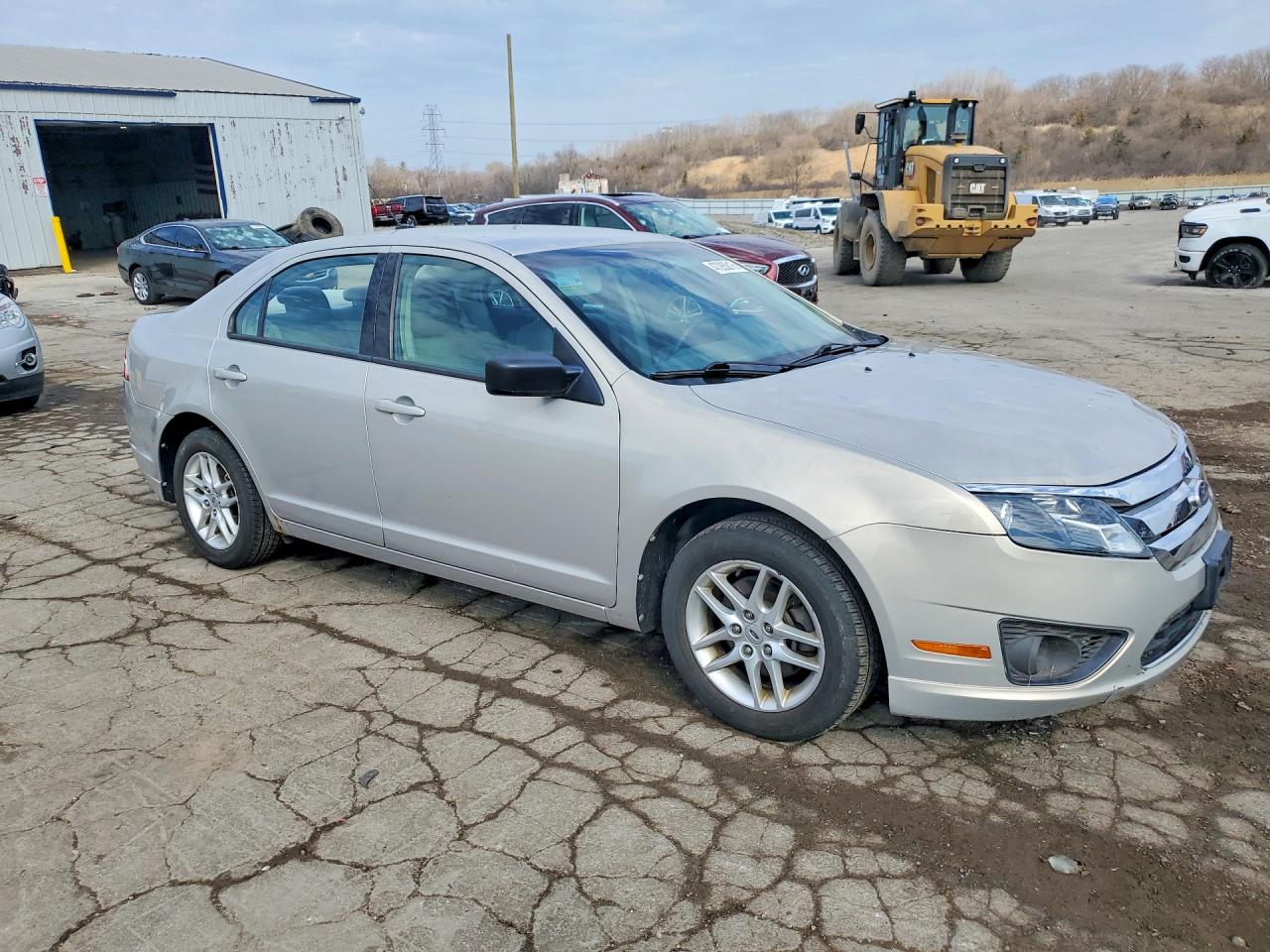 2010 FORD FUSION S photo 4