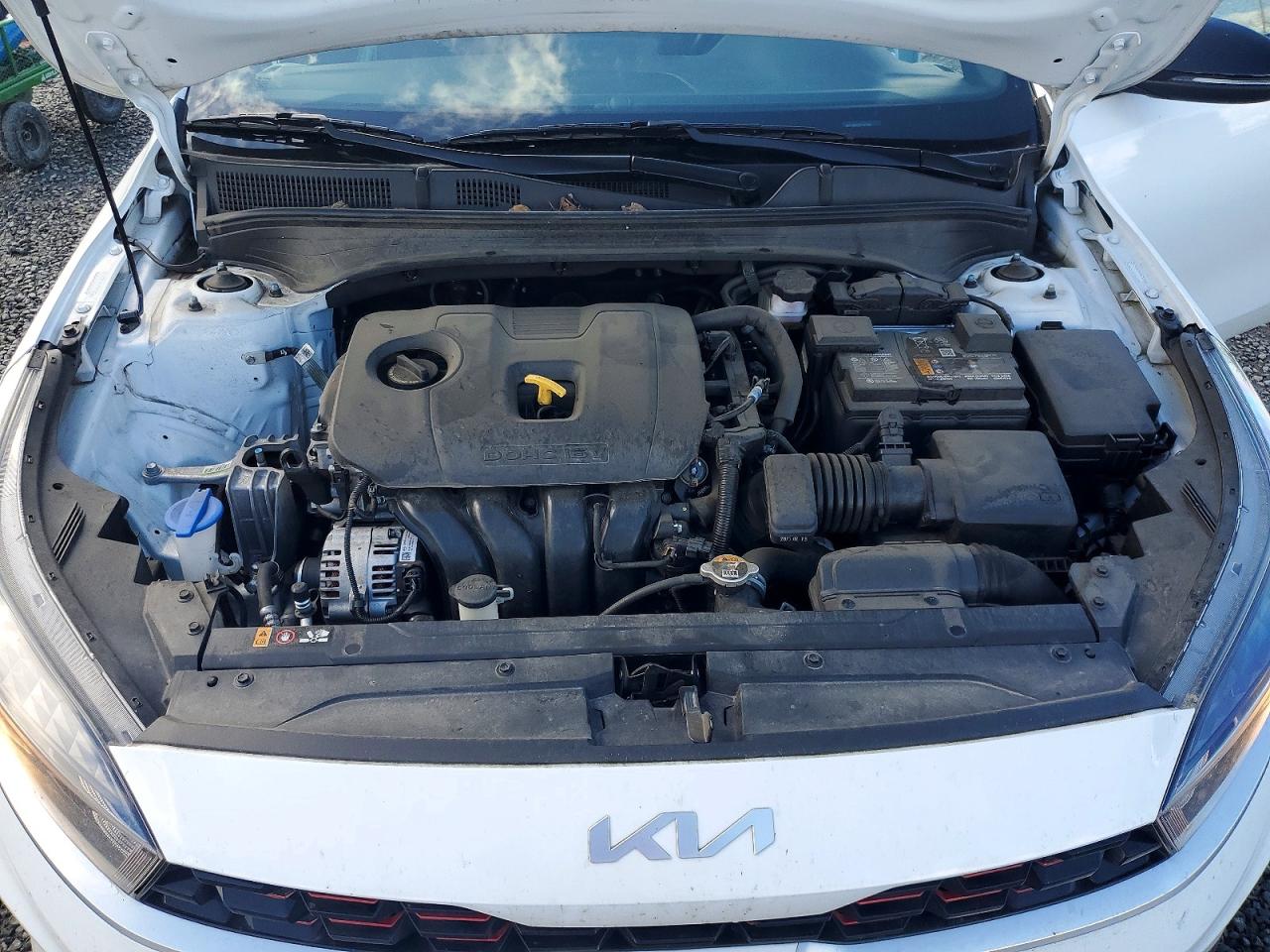 2023 KIA FORTE GT-LINE photo 11