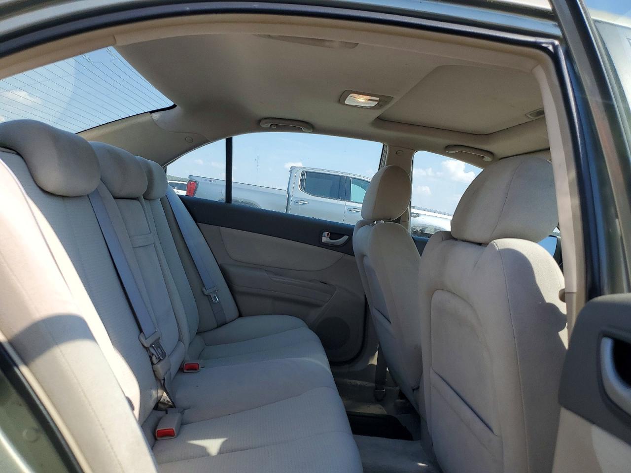 2008 HYUNDAI SONATA GLS photo 28