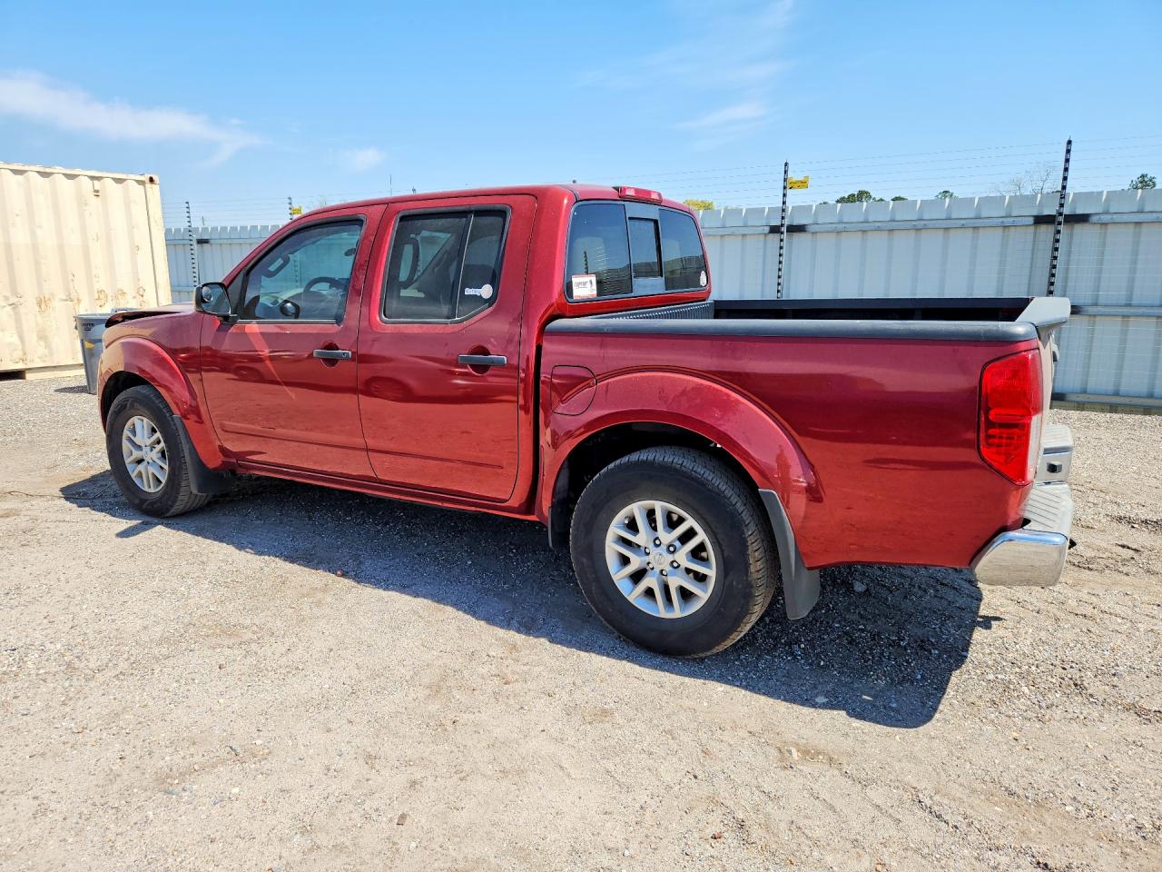 2017 NISSAN FRONTIER SV photo 3