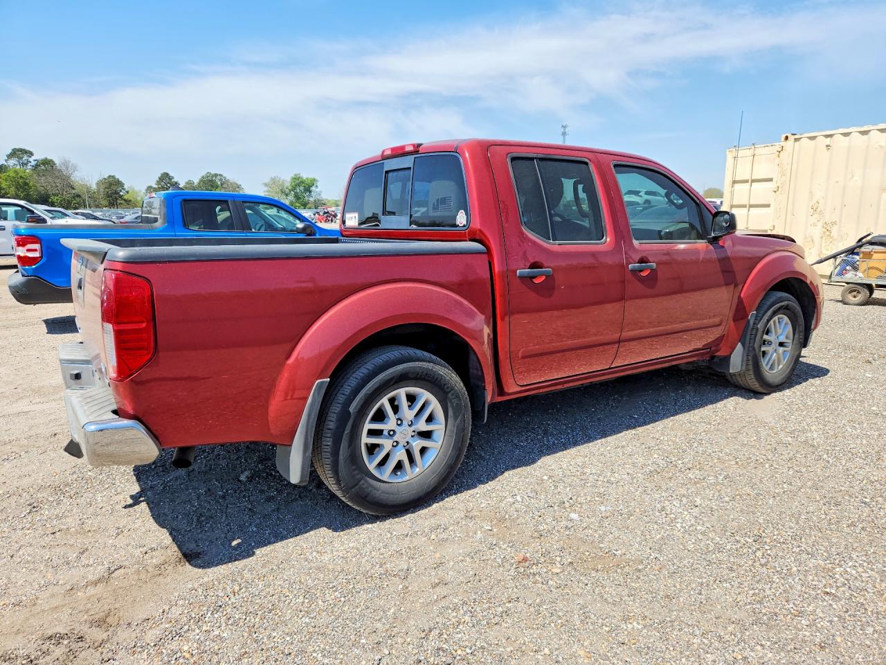 2017 NISSAN FRONTIER SV photo 5