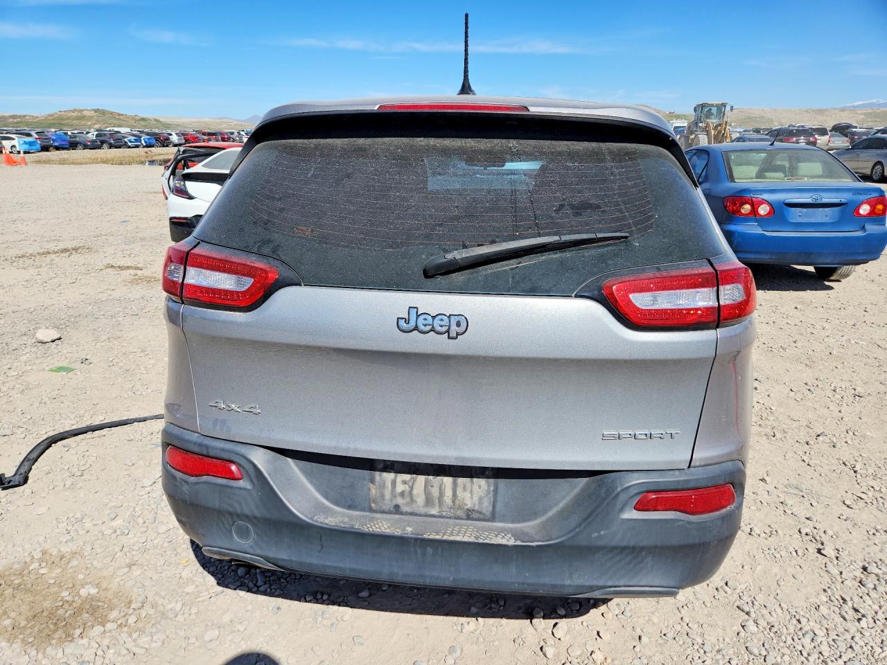 2014 JEEP CHEROKEE SPORT photo 16