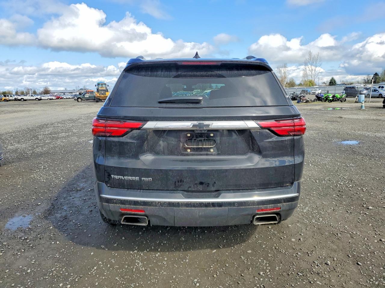2023 CHEVROLET TRAVERSE HIGH COUNTRY photo 11