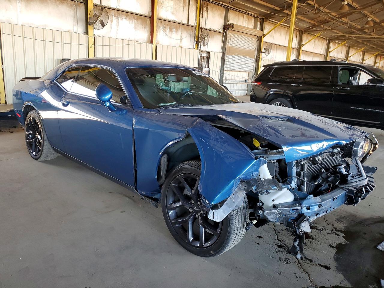 2023 DODGE CHALLENGER SXT photo 7