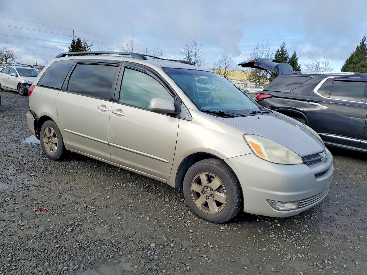 2004 TOYOTA SIENNA XLE 7 PASSENGER photo 4