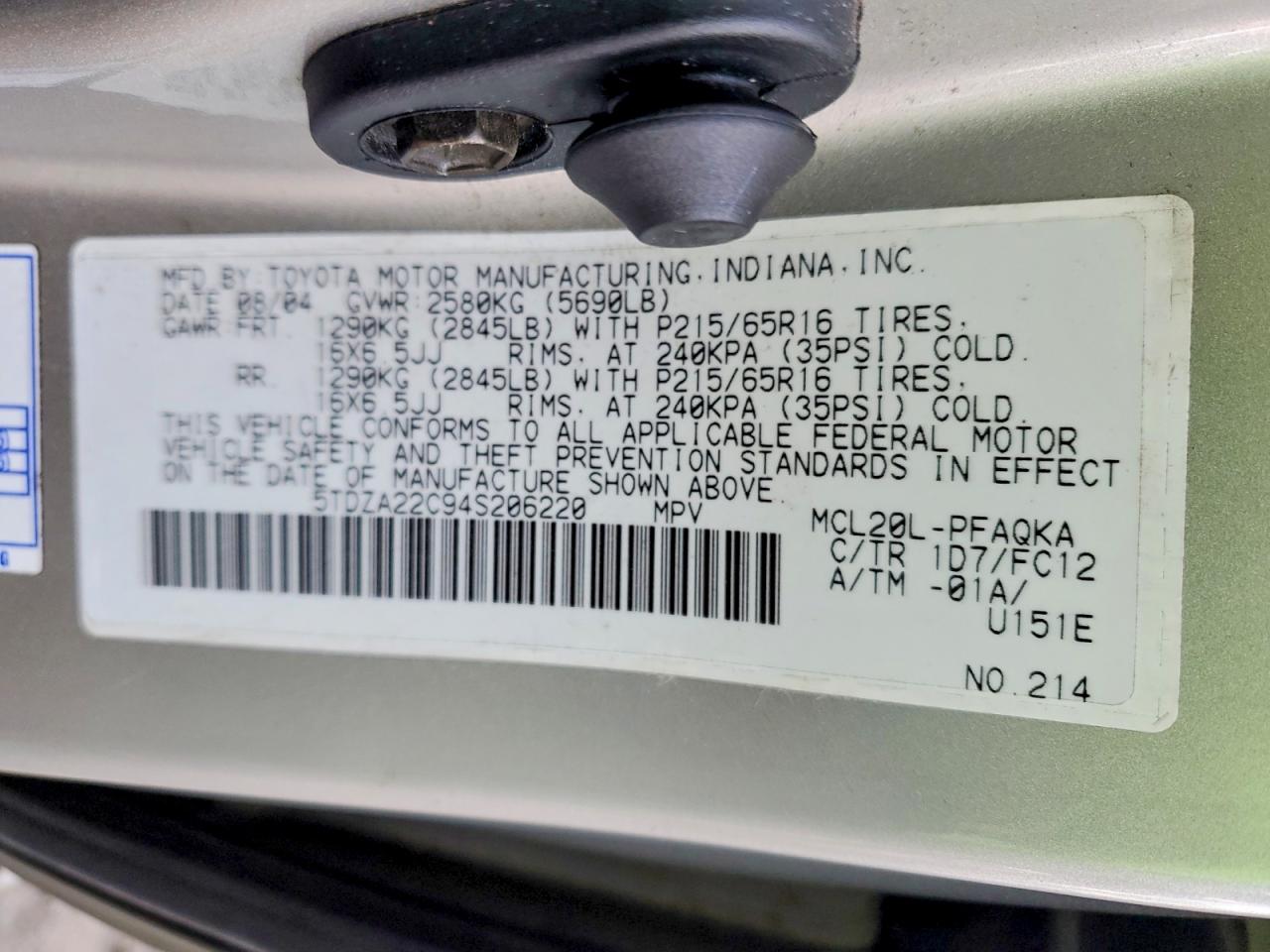 2004 TOYOTA SIENNA XLE 7 PASSENGER photo 13