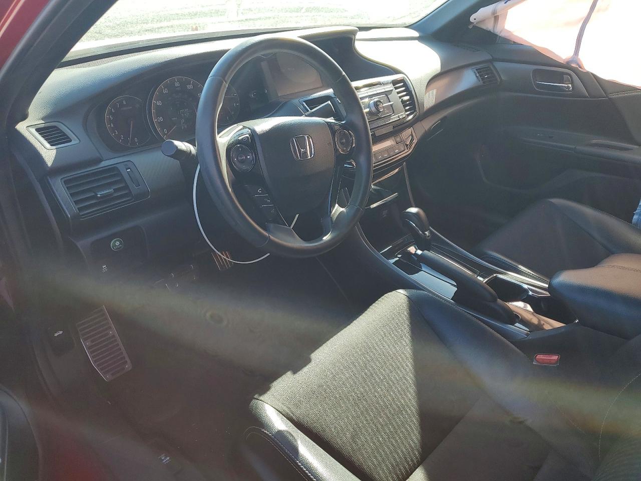 2017 HONDA ACCORD SPORT photo 22