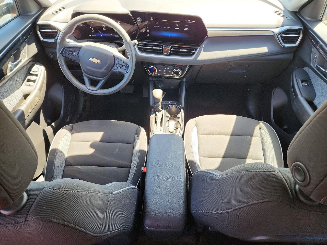 2025 CHEVROLET TRAILBLAZER LT photo 8