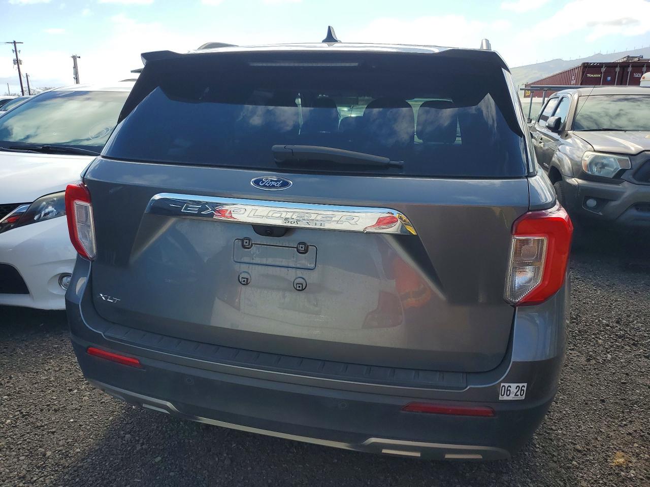 2024 FORD EXPLORER XLT photo 6