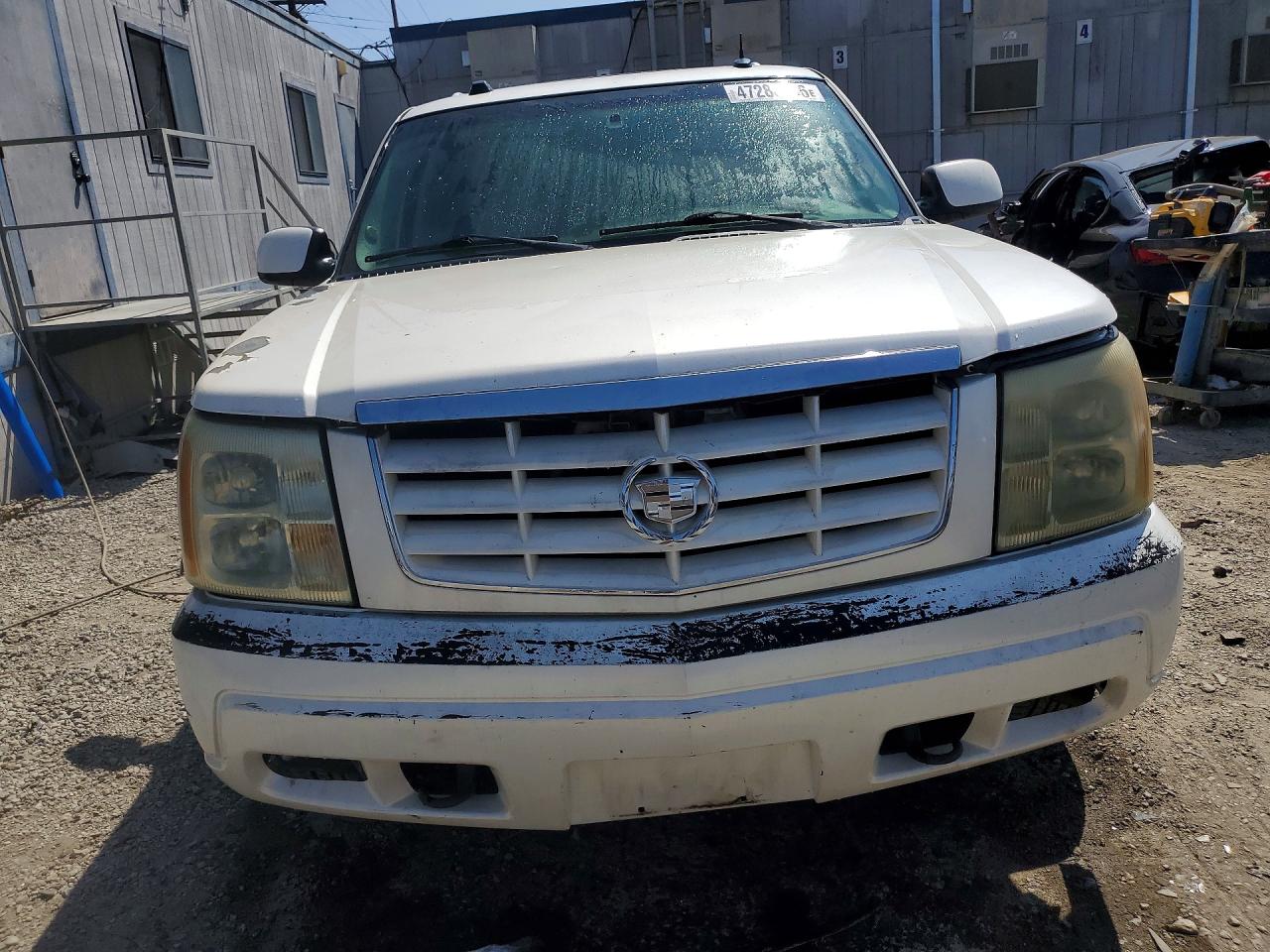 2004 CADILLAC ESCALADE LUXURY photo 13