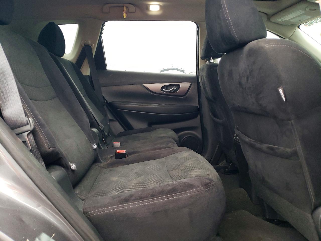 2016 NISSAN ROGUE SV photo 10