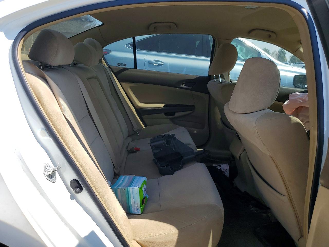 2009 HONDA ACCORD LXP photo 19