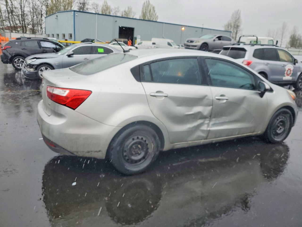 2012 KIA RIO LX photo 3