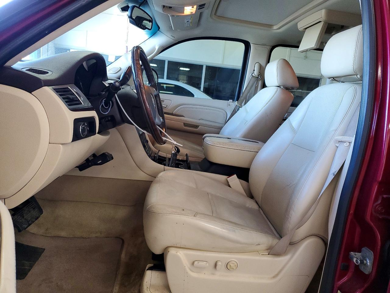 2008 CADILLAC ESCALADE ESV photo 13