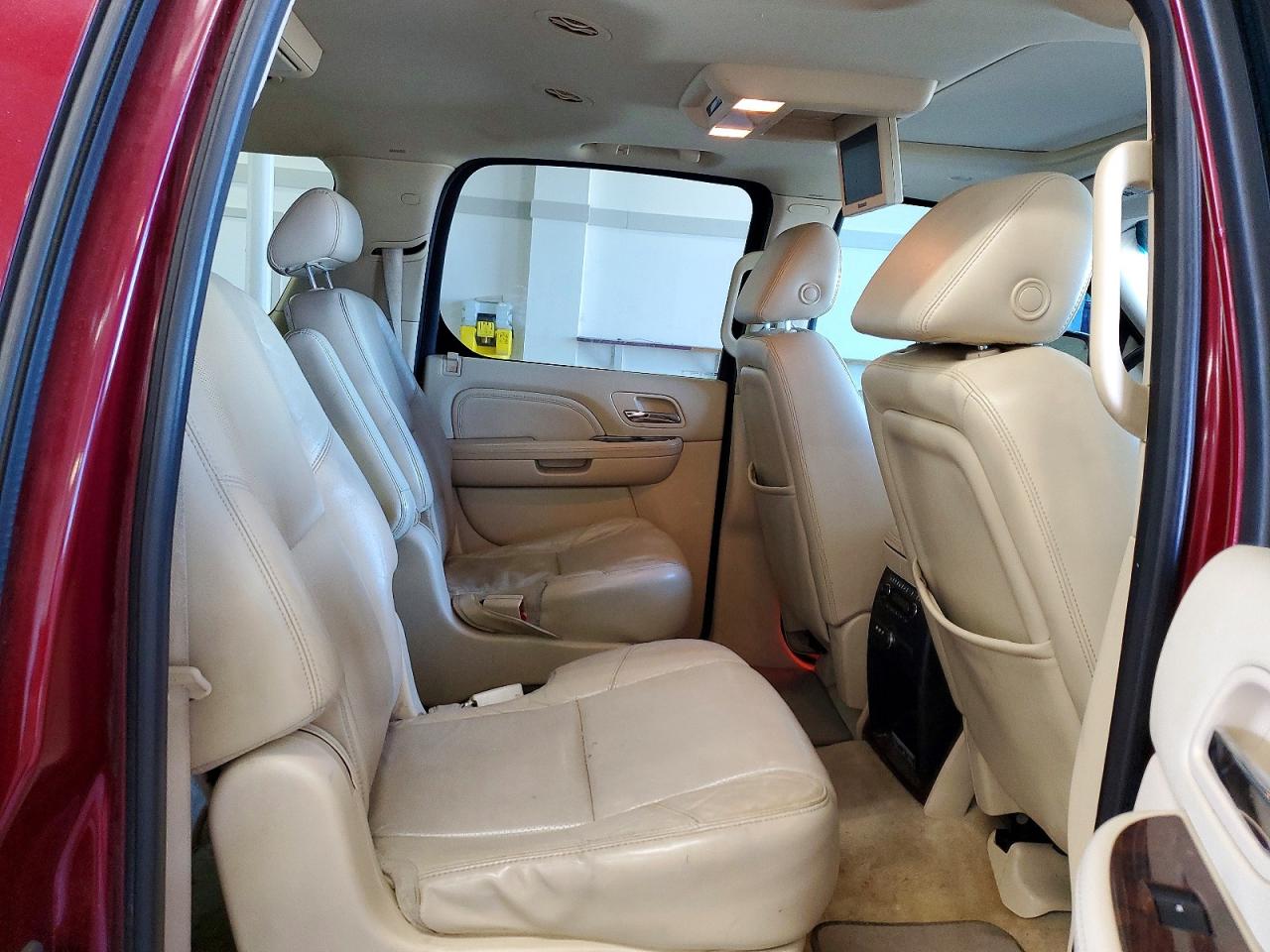 2008 CADILLAC ESCALADE ESV photo 21