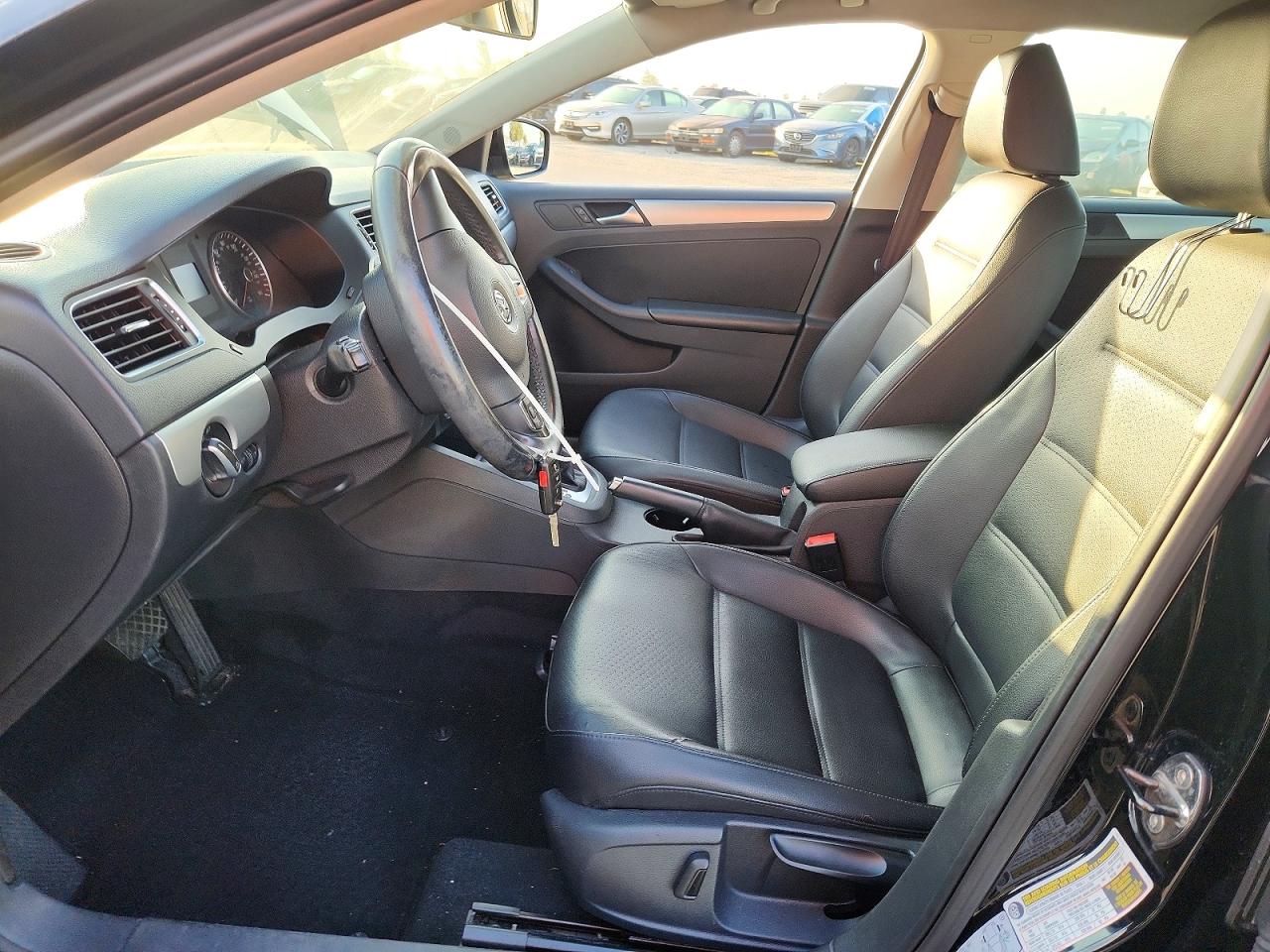 2013 VOLKSWAGEN JETTA SE photo 19