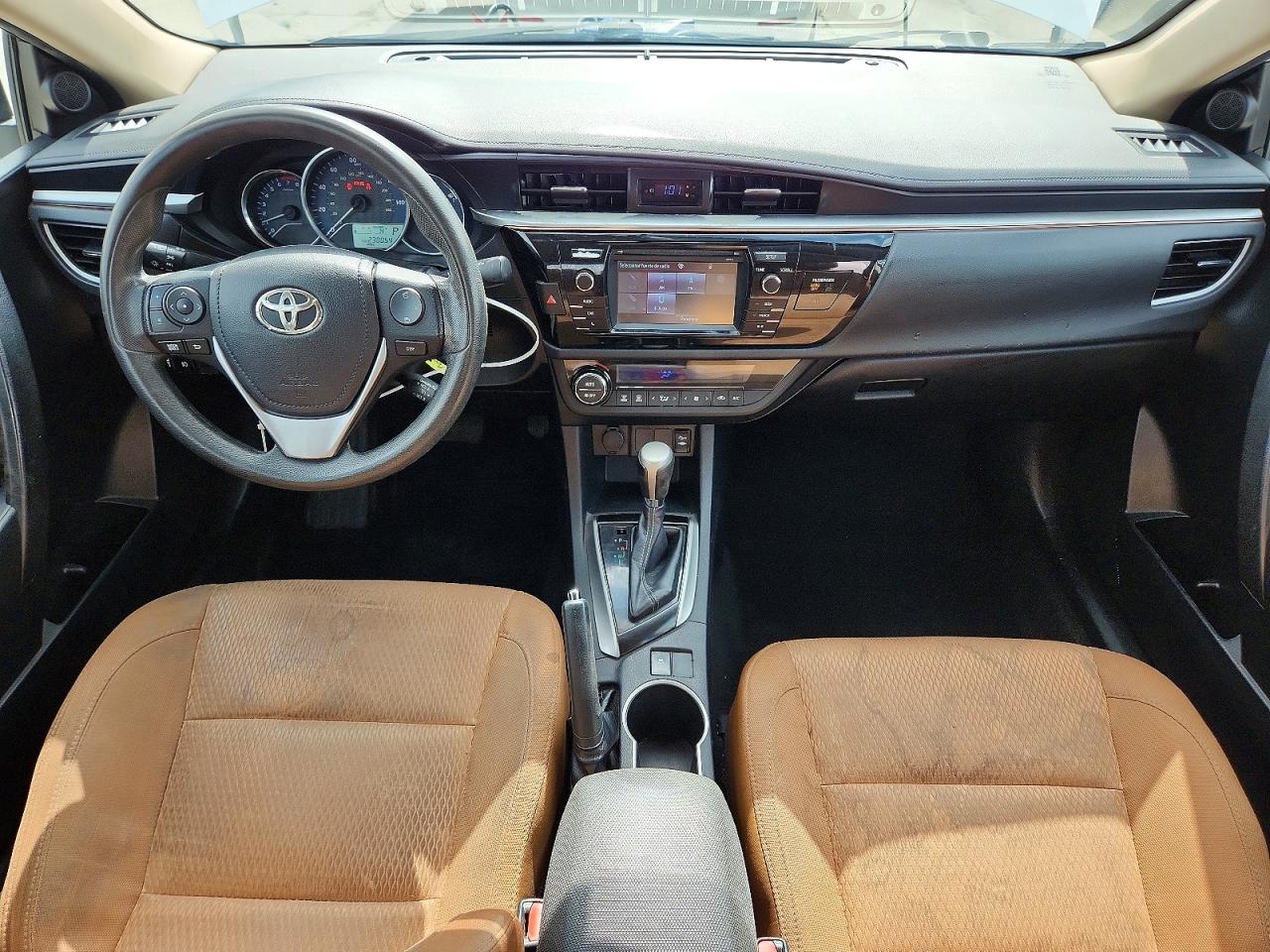 2016 TOYOTA COROLLA LE photo 15