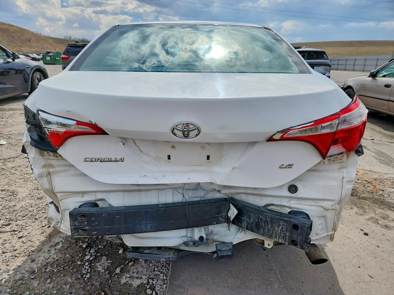 2016 TOYOTA COROLLA LE photo 11
