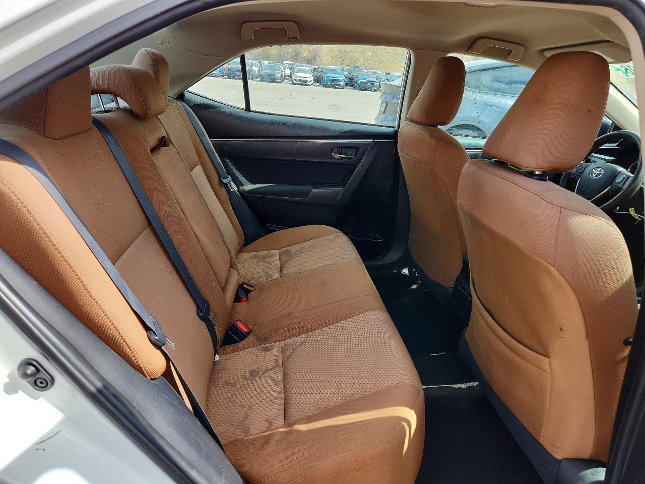 2016 TOYOTA COROLLA LE photo 19