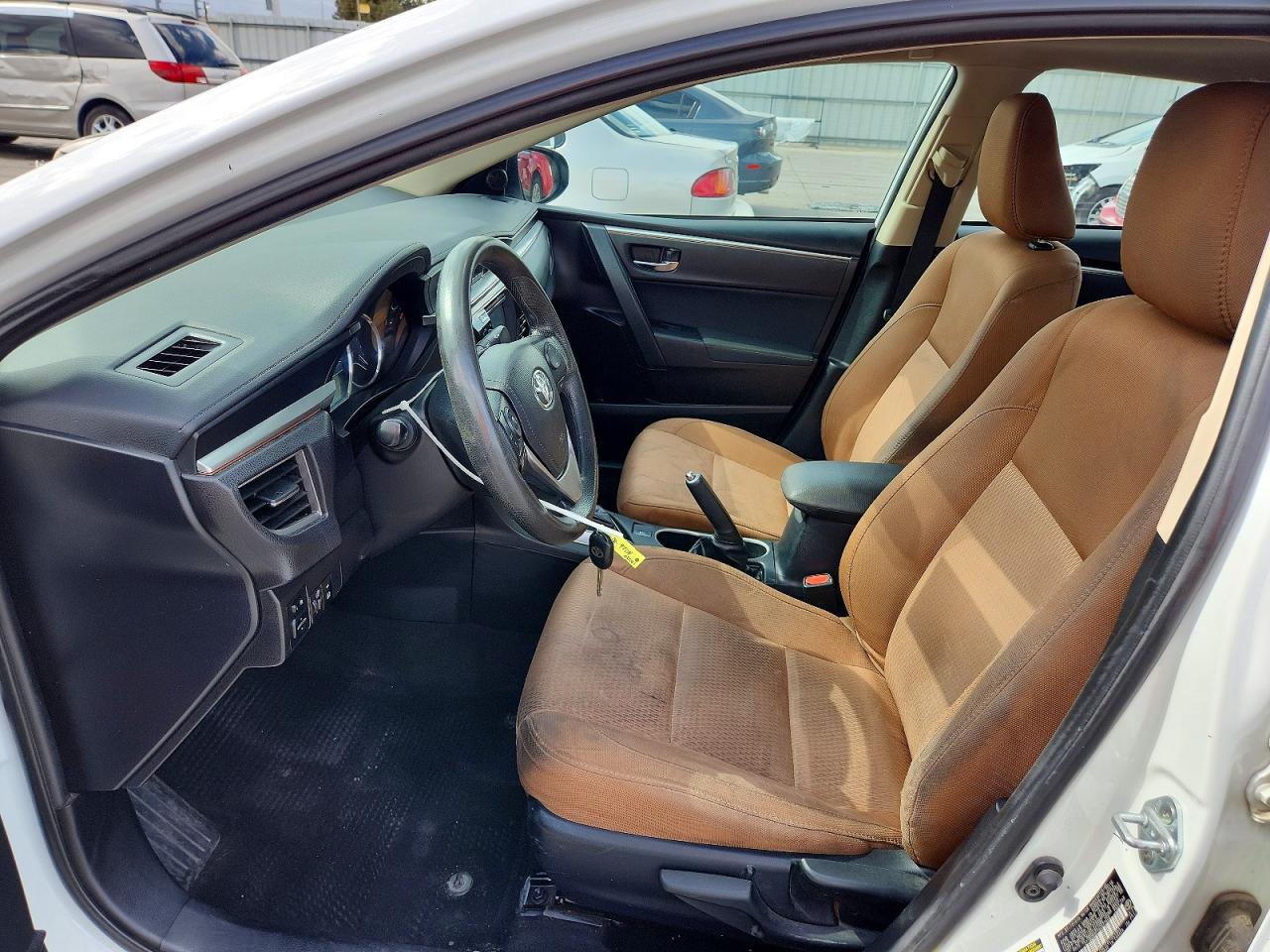 2016 TOYOTA COROLLA LE photo 13