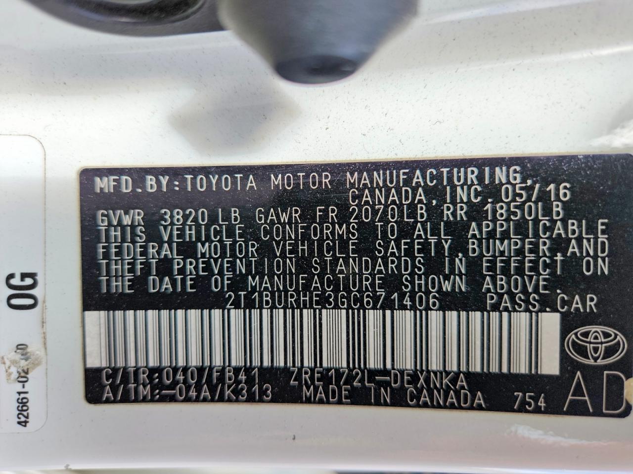 2016 TOYOTA COROLLA LE photo 25