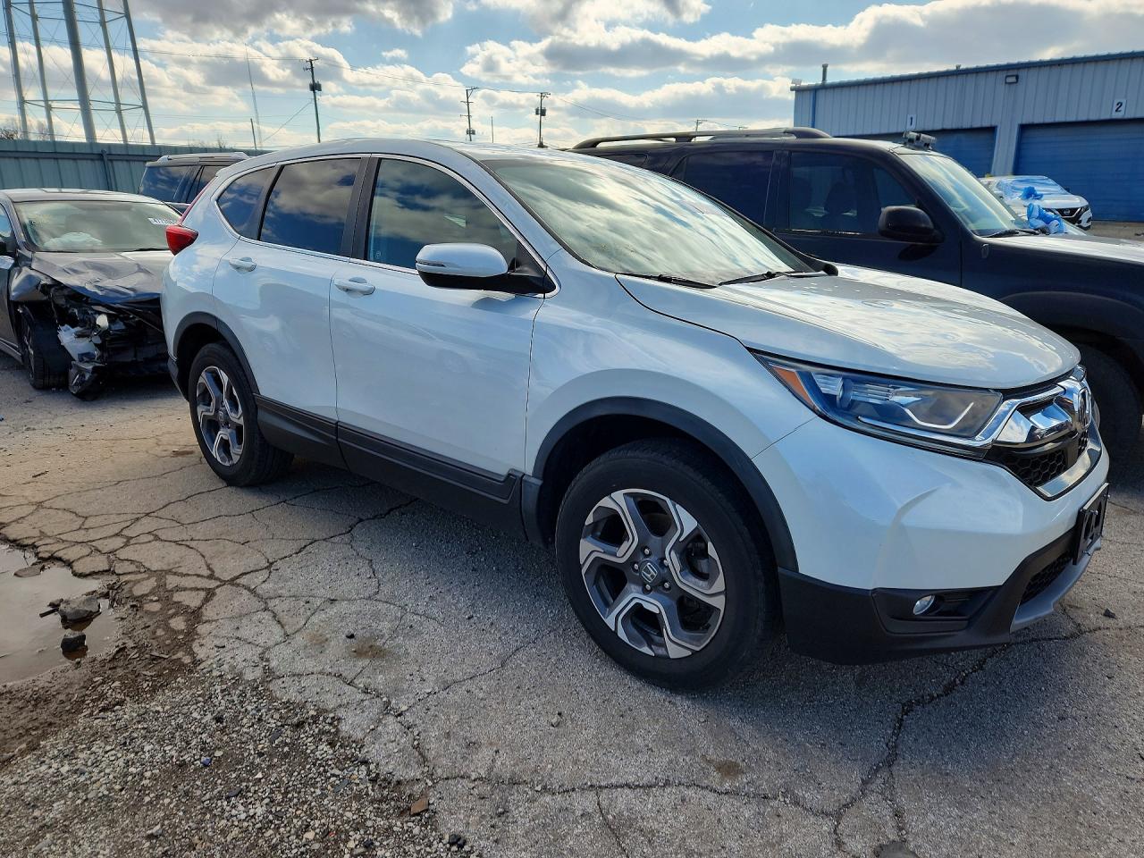 2017 HONDA CR-V EX photo 4
