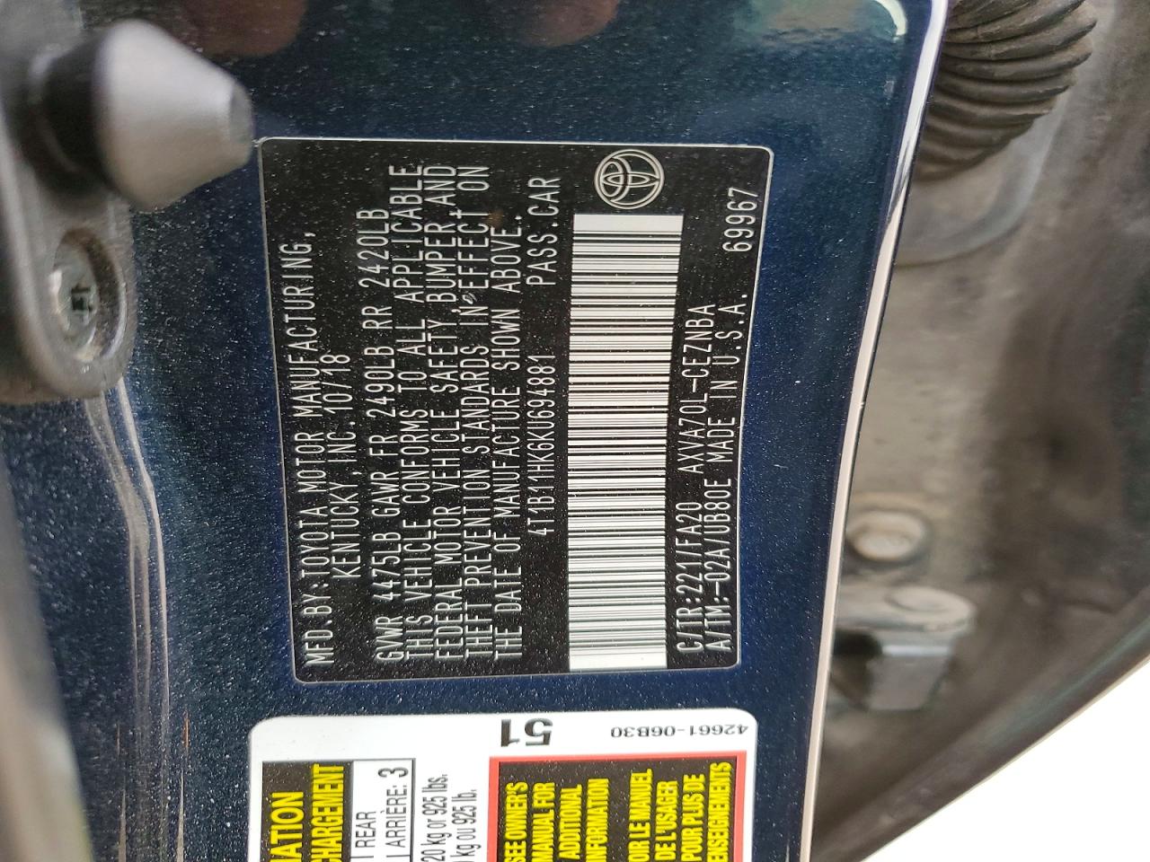 2019 TOYOTA CAMRY LE photo 23