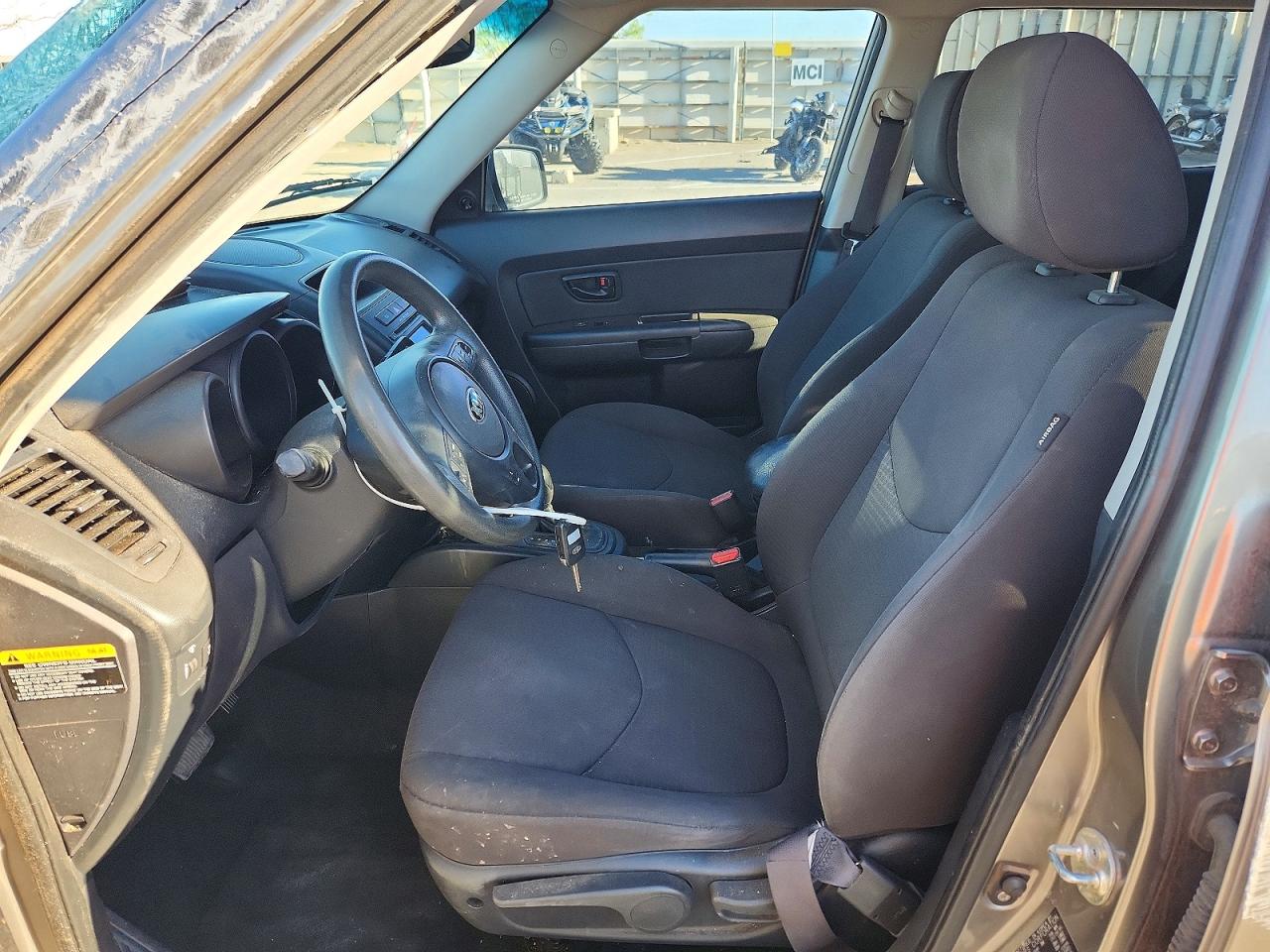 2013 KIA SOUL BASE photo 19