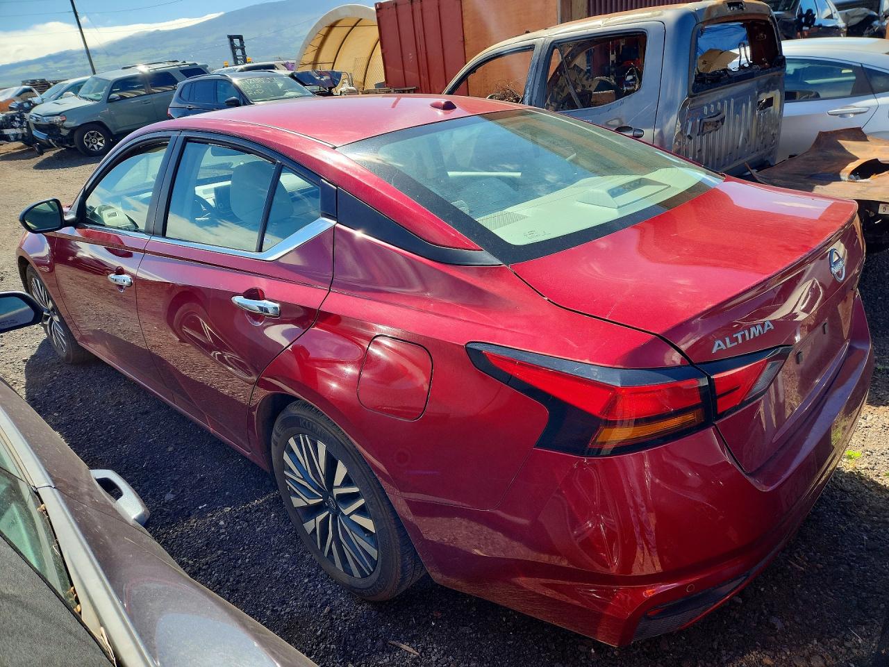 2025 NISSAN ALTIMA 2.5 SV photo 2