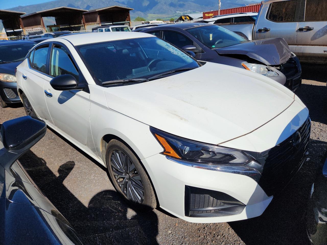 2025 NISSAN ALTIMA 2.5 SV photo 4