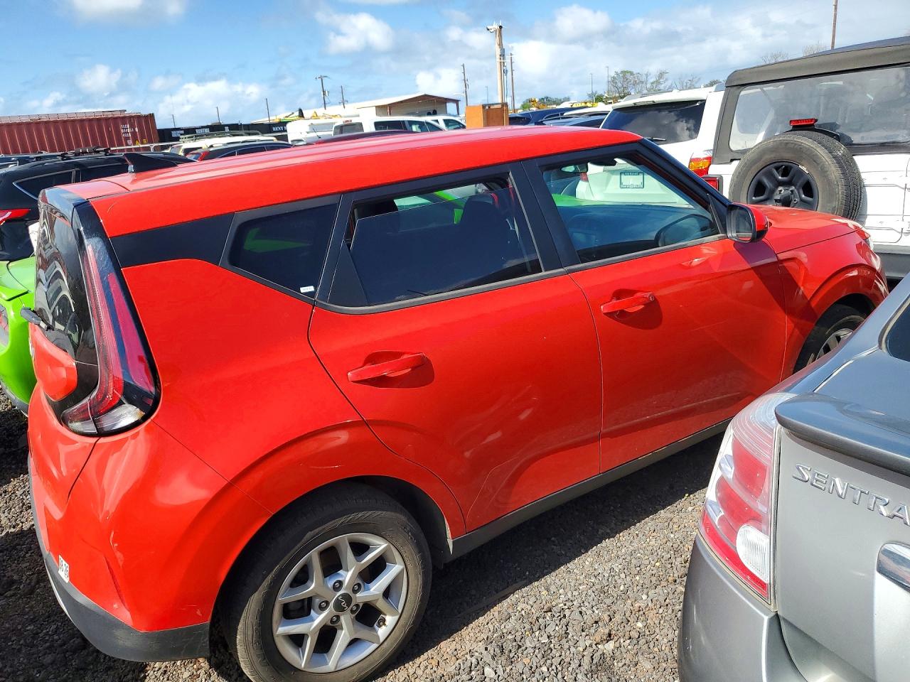 2025 KIA SOUL LX photo 3