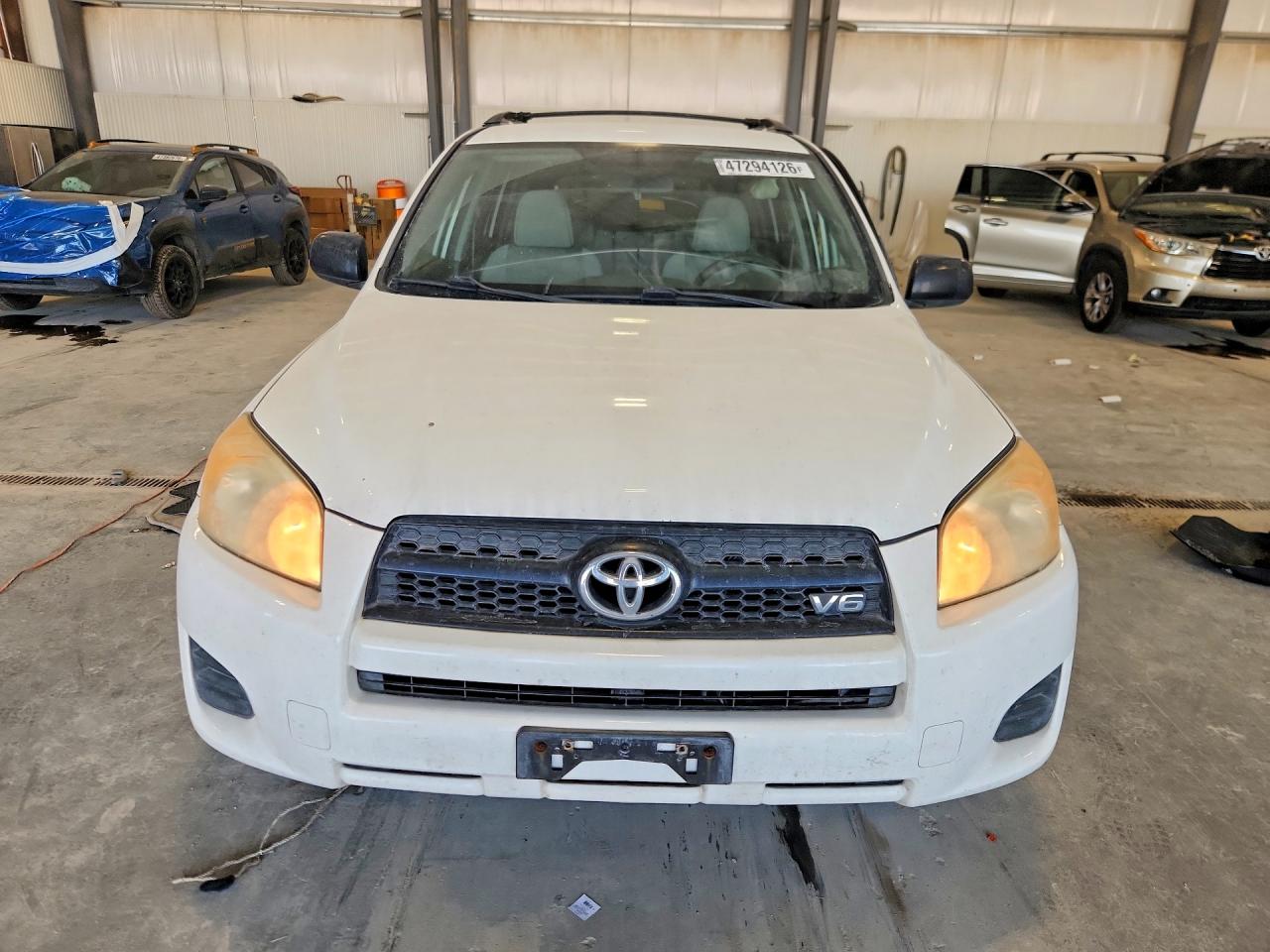 2010 TOYOTA RAV4 BASE photo 9