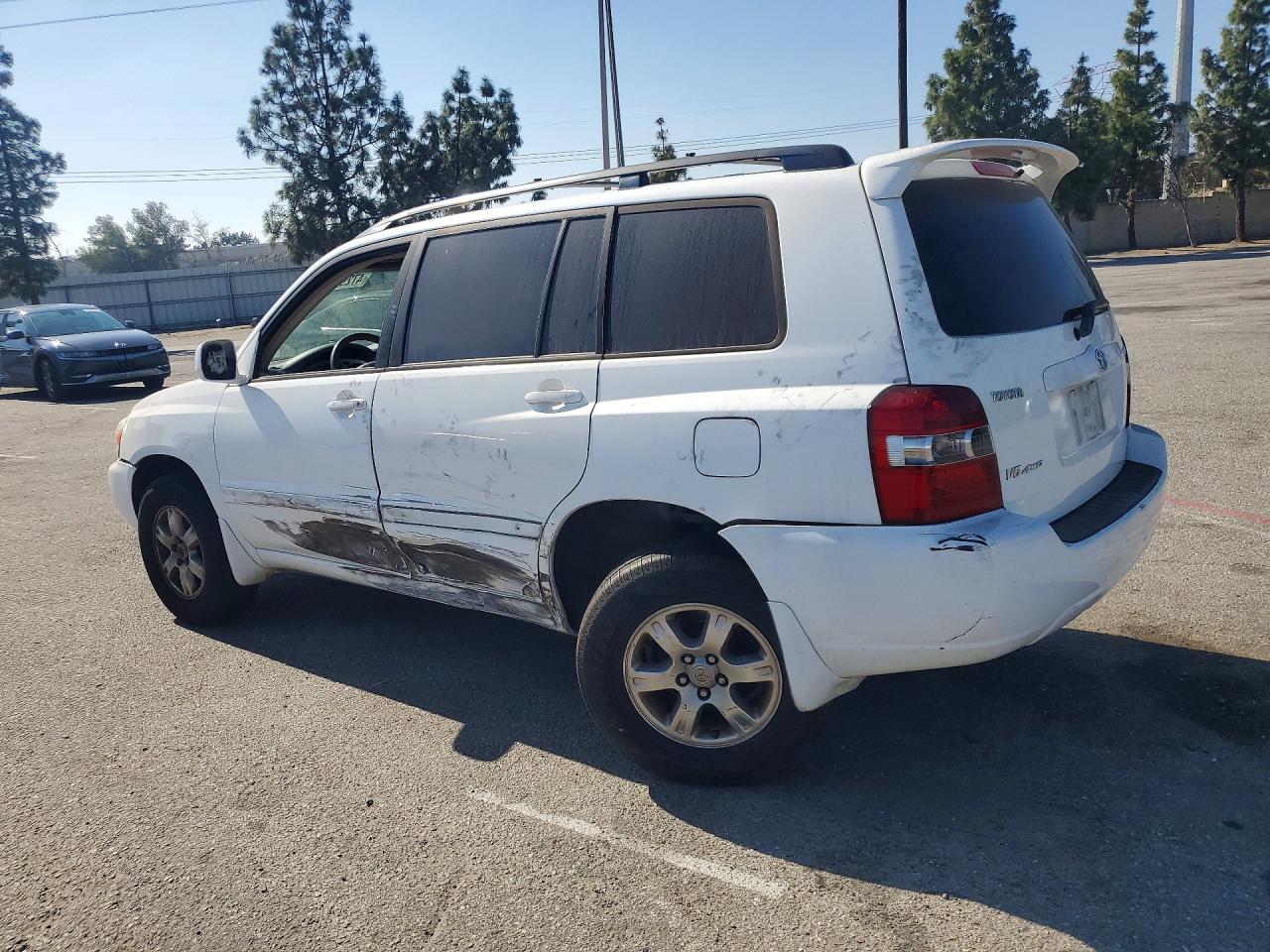 2007 TOYOTA HIGHLANDER BASE photo 3
