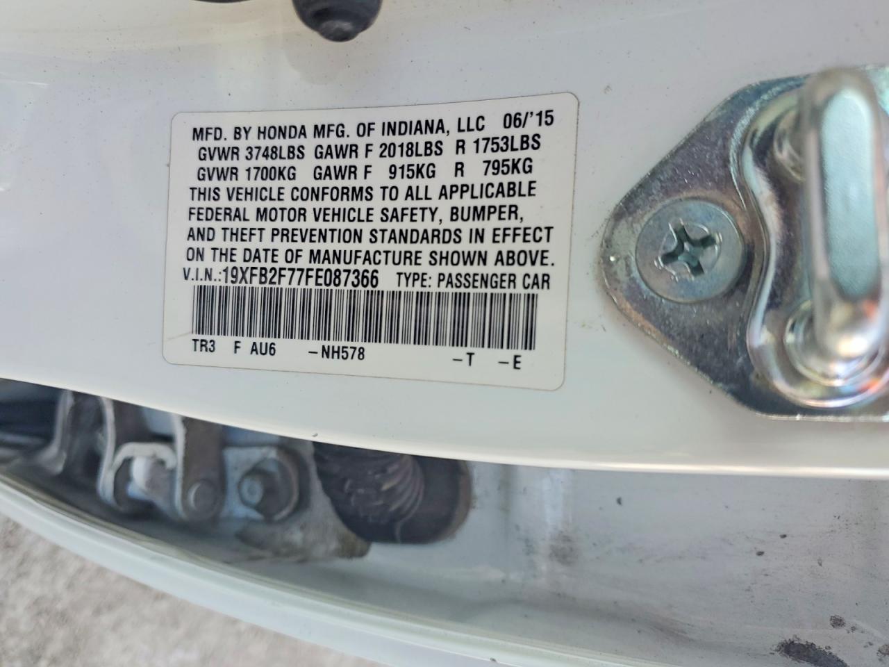 2015 HONDA CIVIC SE photo 23