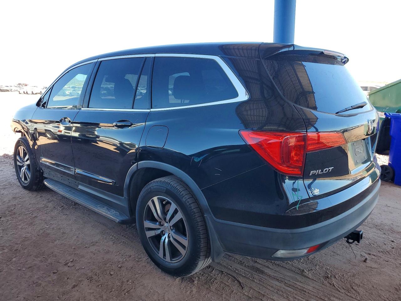2016 HONDA PILOT EXL photo 3